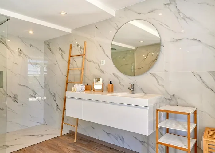 Santa Madalena, A In Madeira Vila